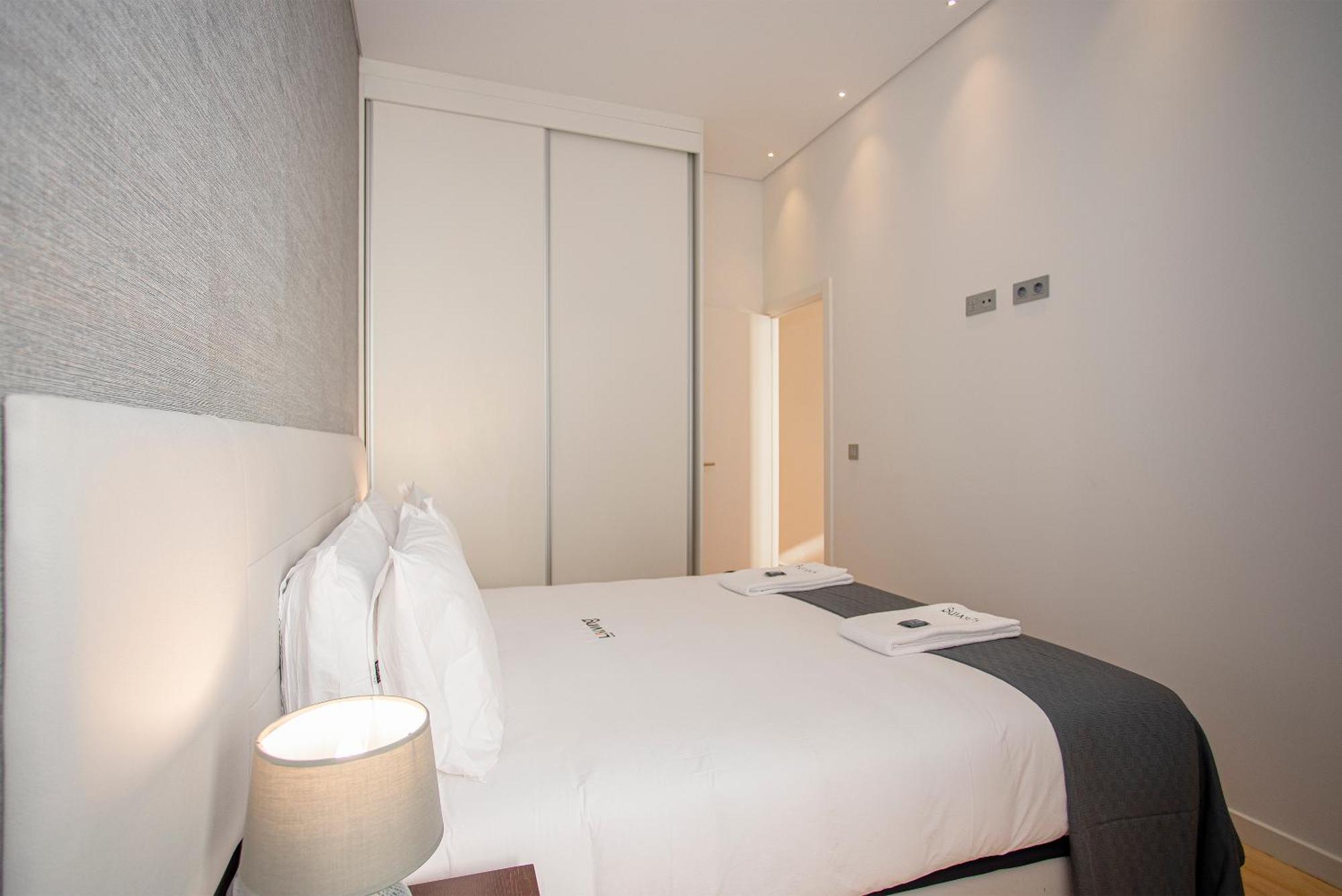 Liiiving In Porto-Mouzinho Residence Apartments Extérieur photo